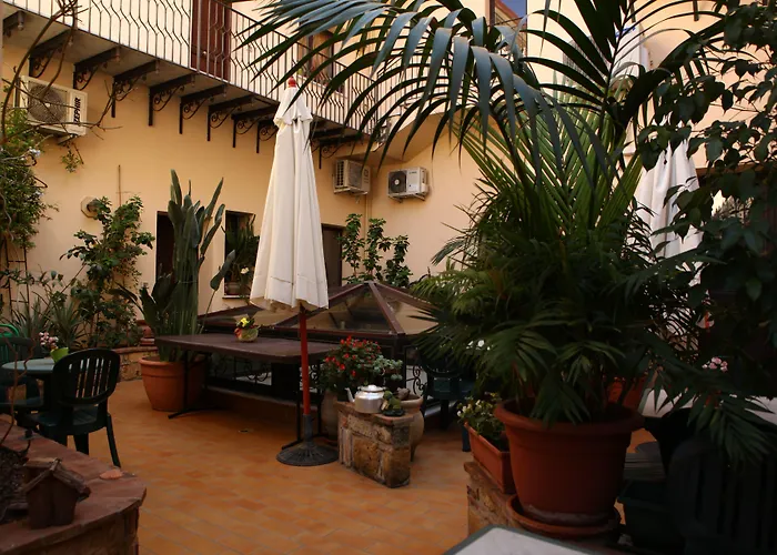 Bed and Breakfast Art Lincoln Palermo